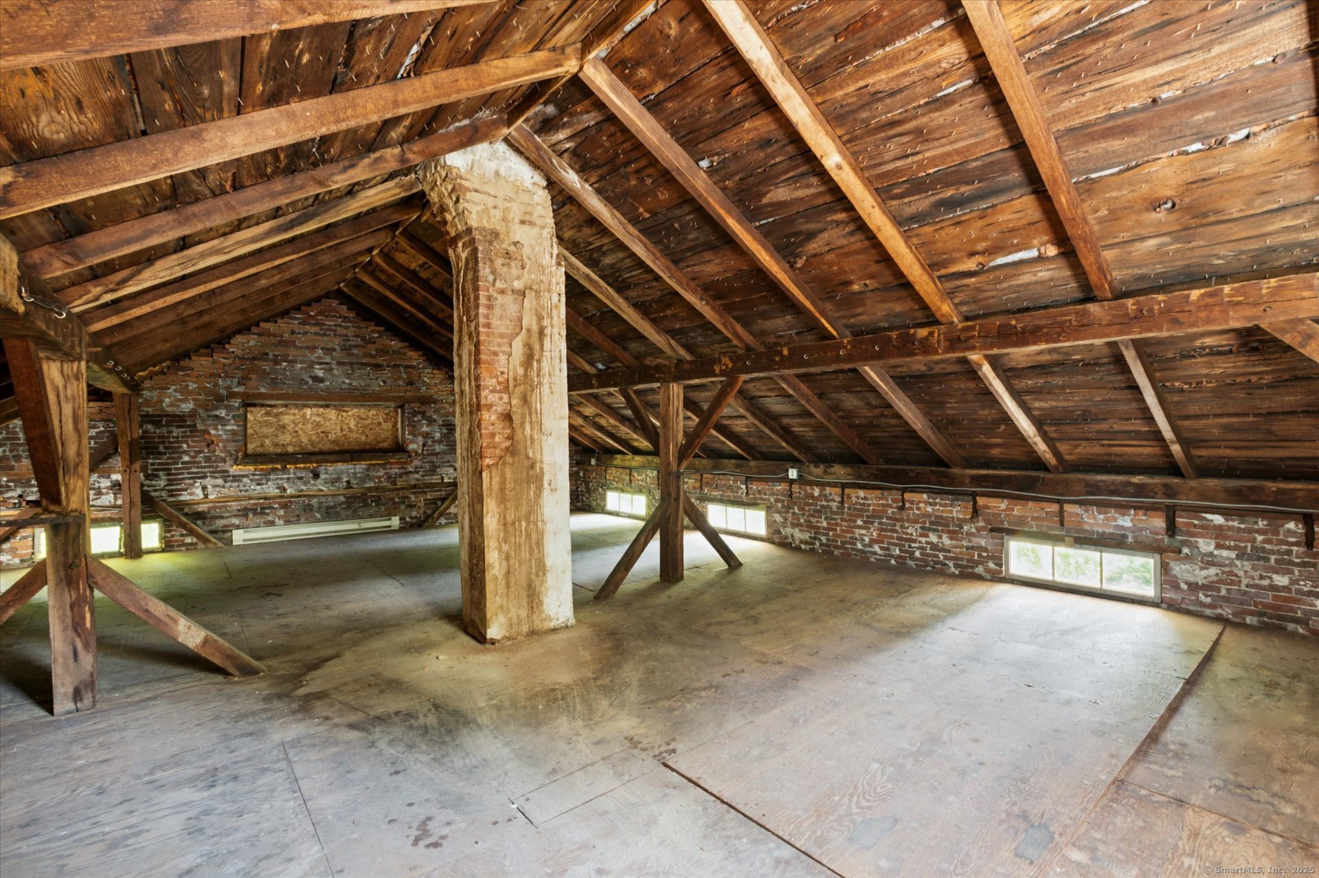 767 George Washington Turnpike Burlington CT 06013