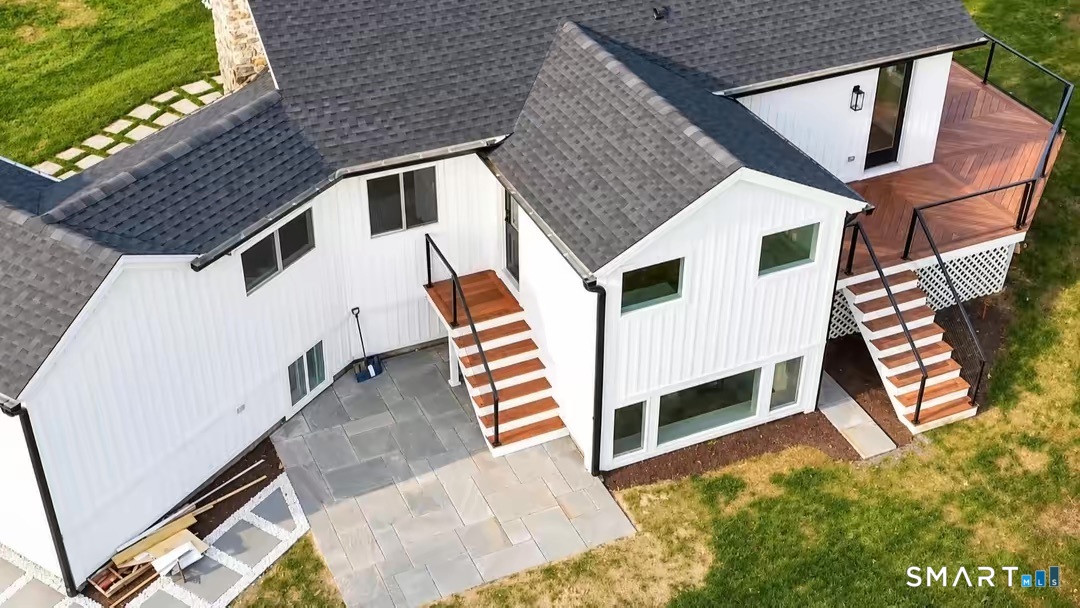 2 Longview Drive Brookfield CT 06804