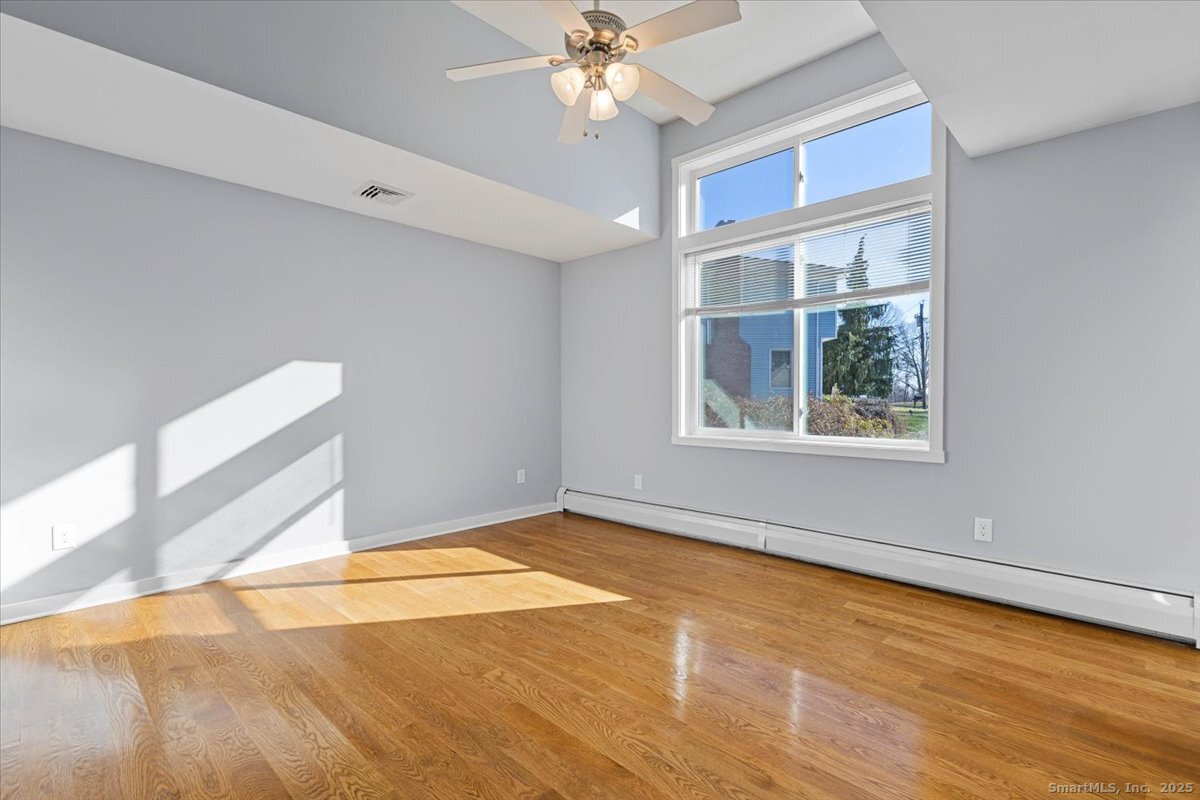 16 Partridge Lane Milford CT 06461