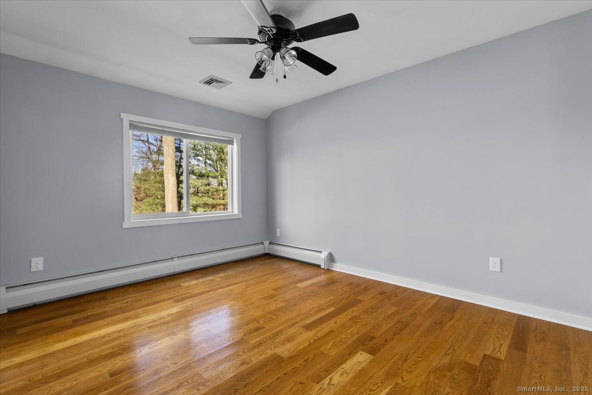 16 Partridge Lane Milford CT 06461
