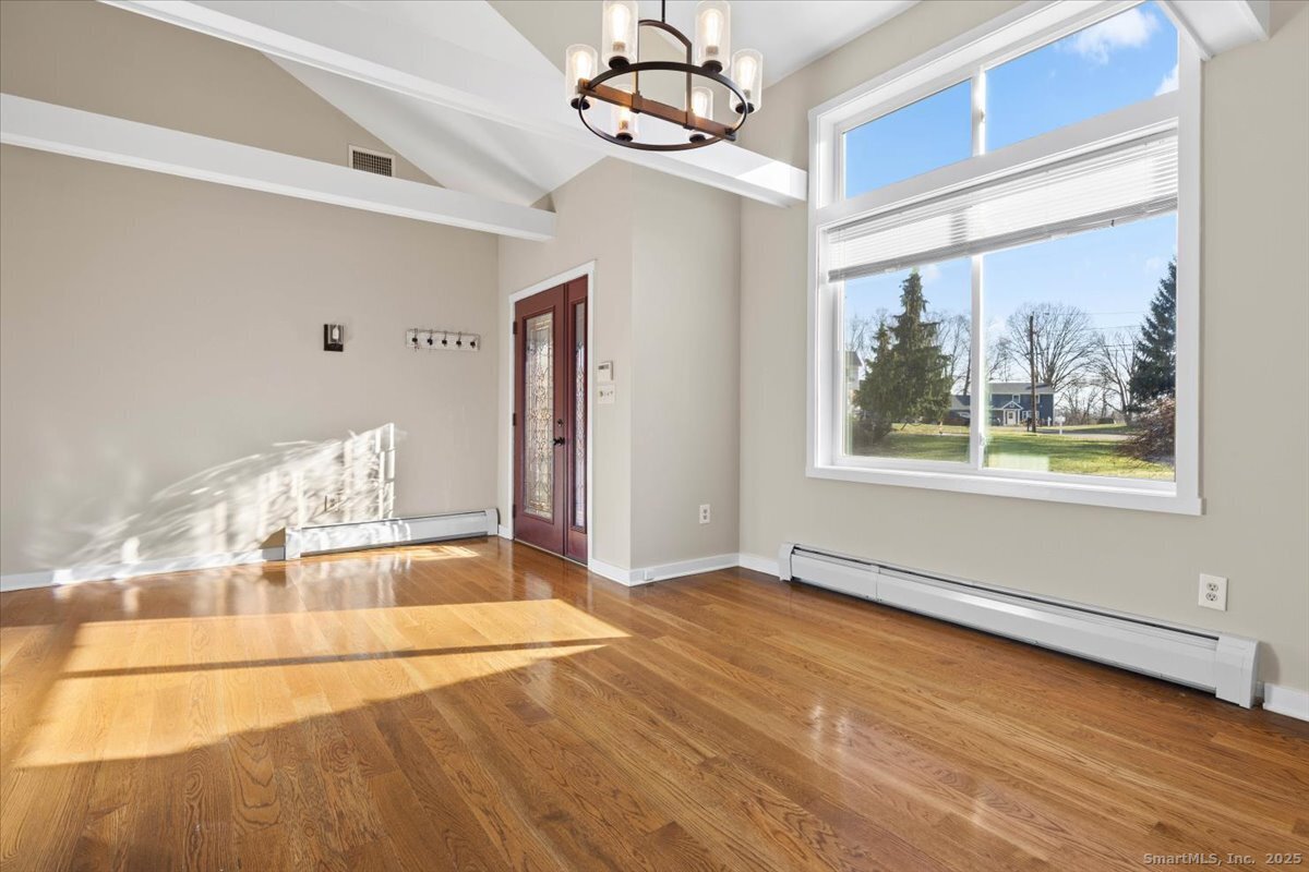 16 Partridge Lane Milford CT 06461