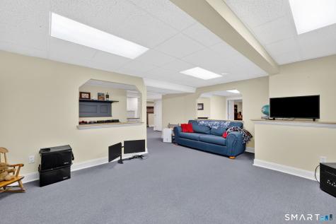 68 High Street Portland CT 06480