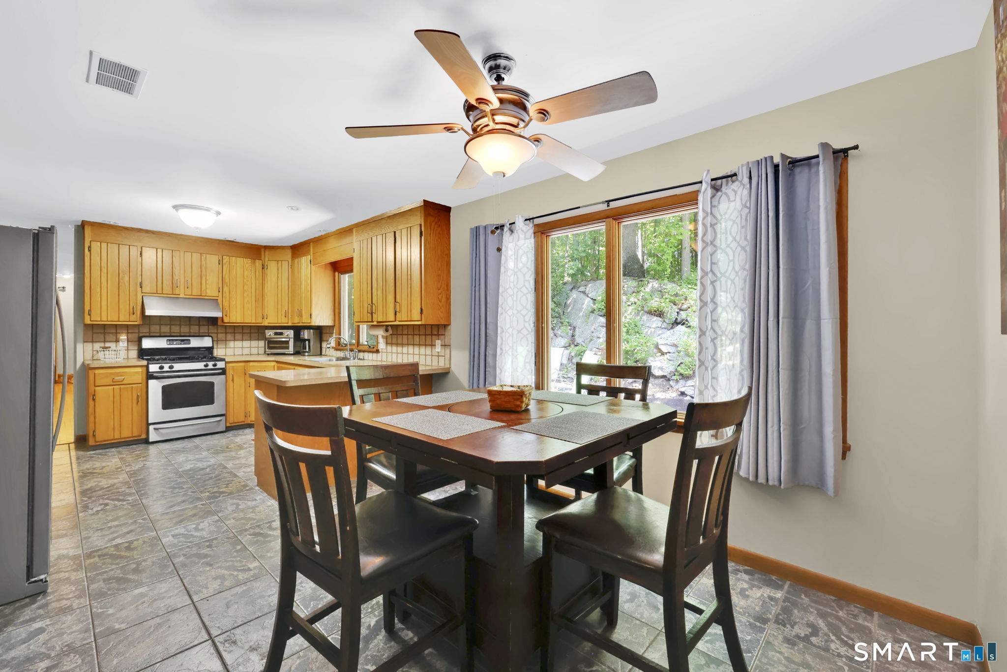 29 Foxwood Road Trumbull CT 06611