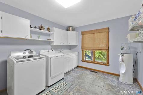 29 Foxwood Road Trumbull CT 06611
