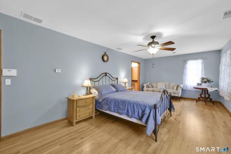 29 Foxwood Road Trumbull CT 06611