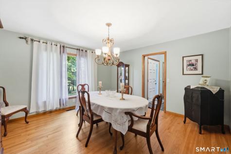 29 Foxwood Road Trumbull CT 06611