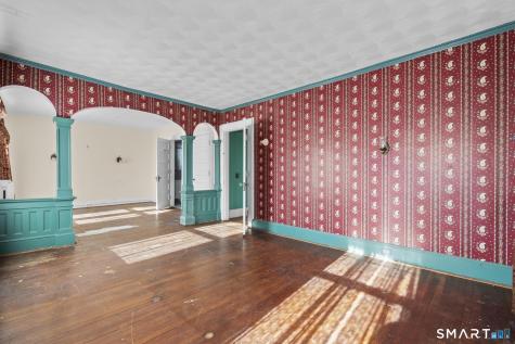 4 Fairview Terrace Derby CT 06418