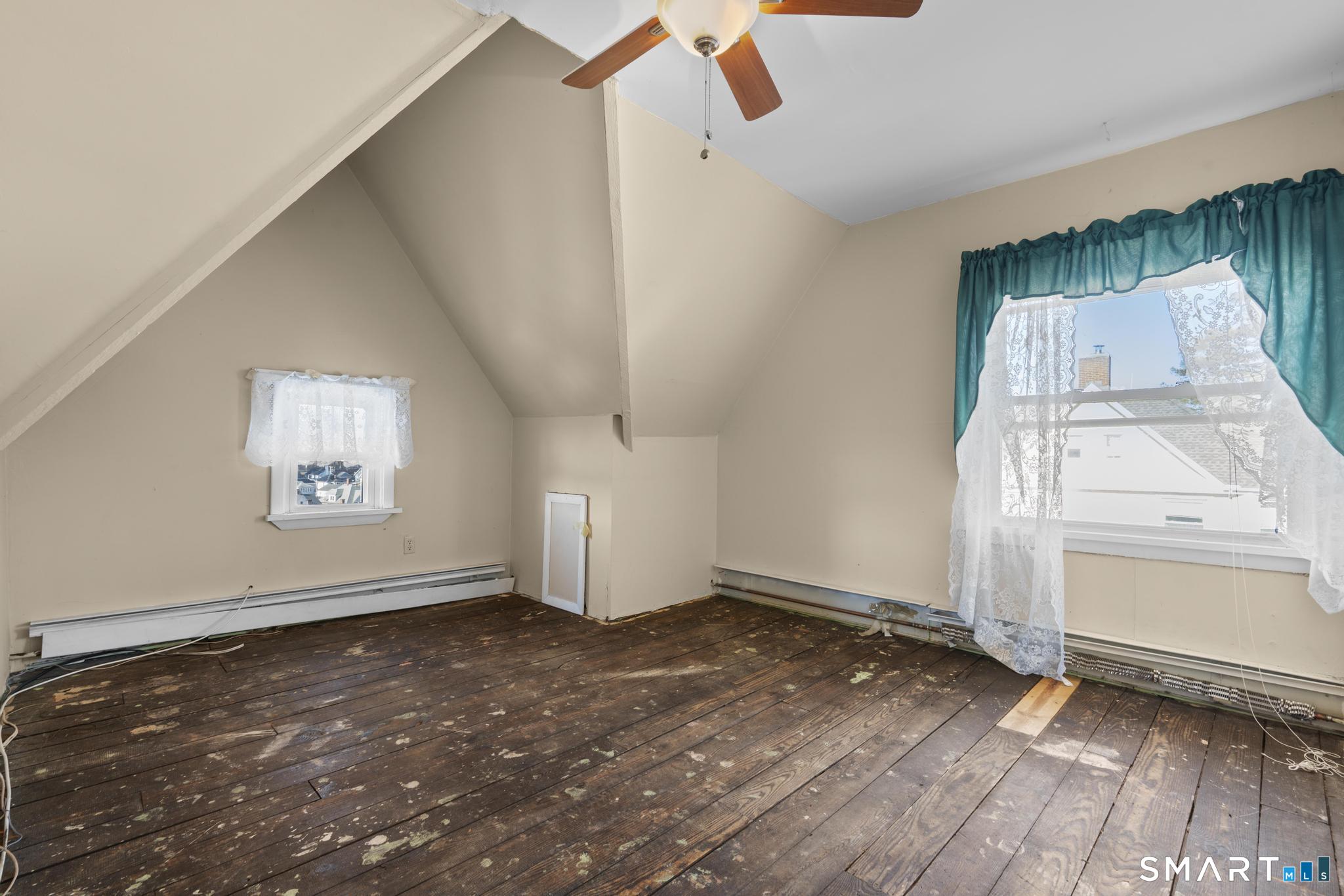 4 Fairview Terrace Derby CT 06418