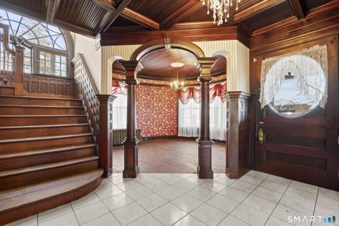 4 Fairview Terrace Derby CT 06418