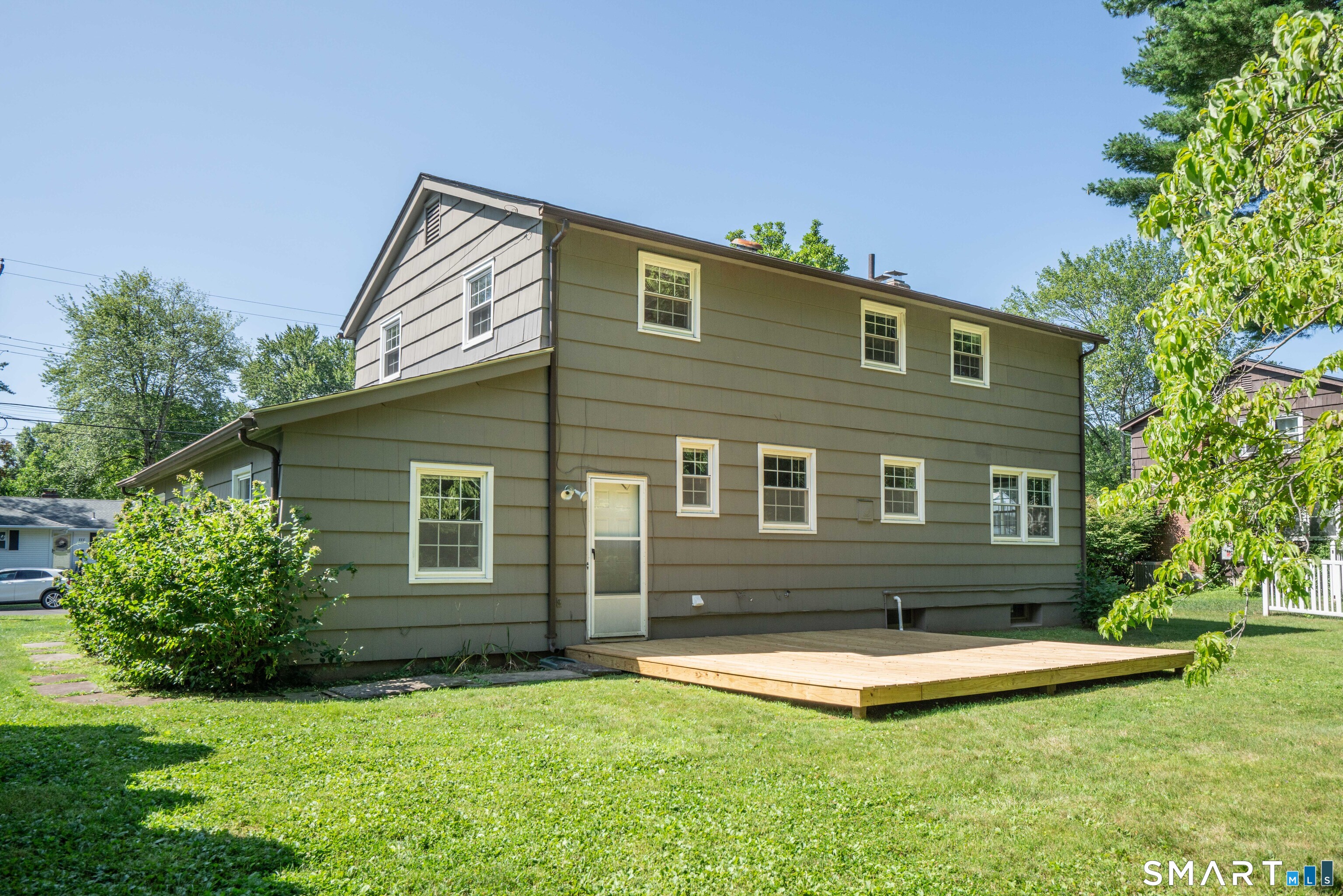114 Fuller Drive West Hartford CT 06117