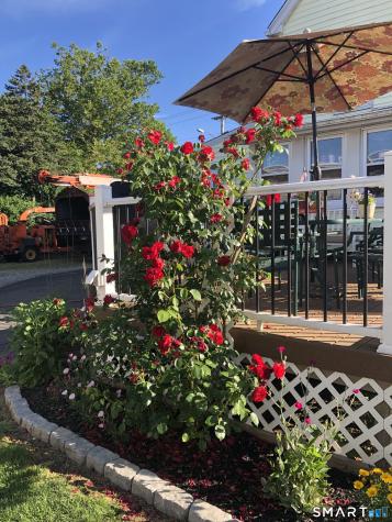 15 Oregon Avenue Hamden CT 06514