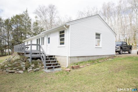 160 Babcock Road North Stonington CT 06359