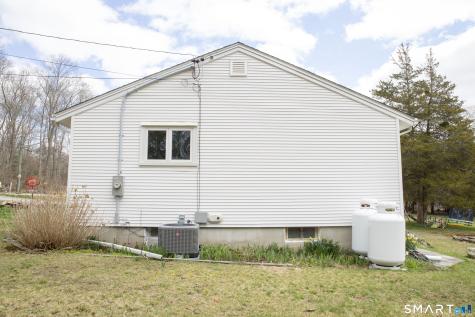 160 Babcock Road North Stonington CT 06359
