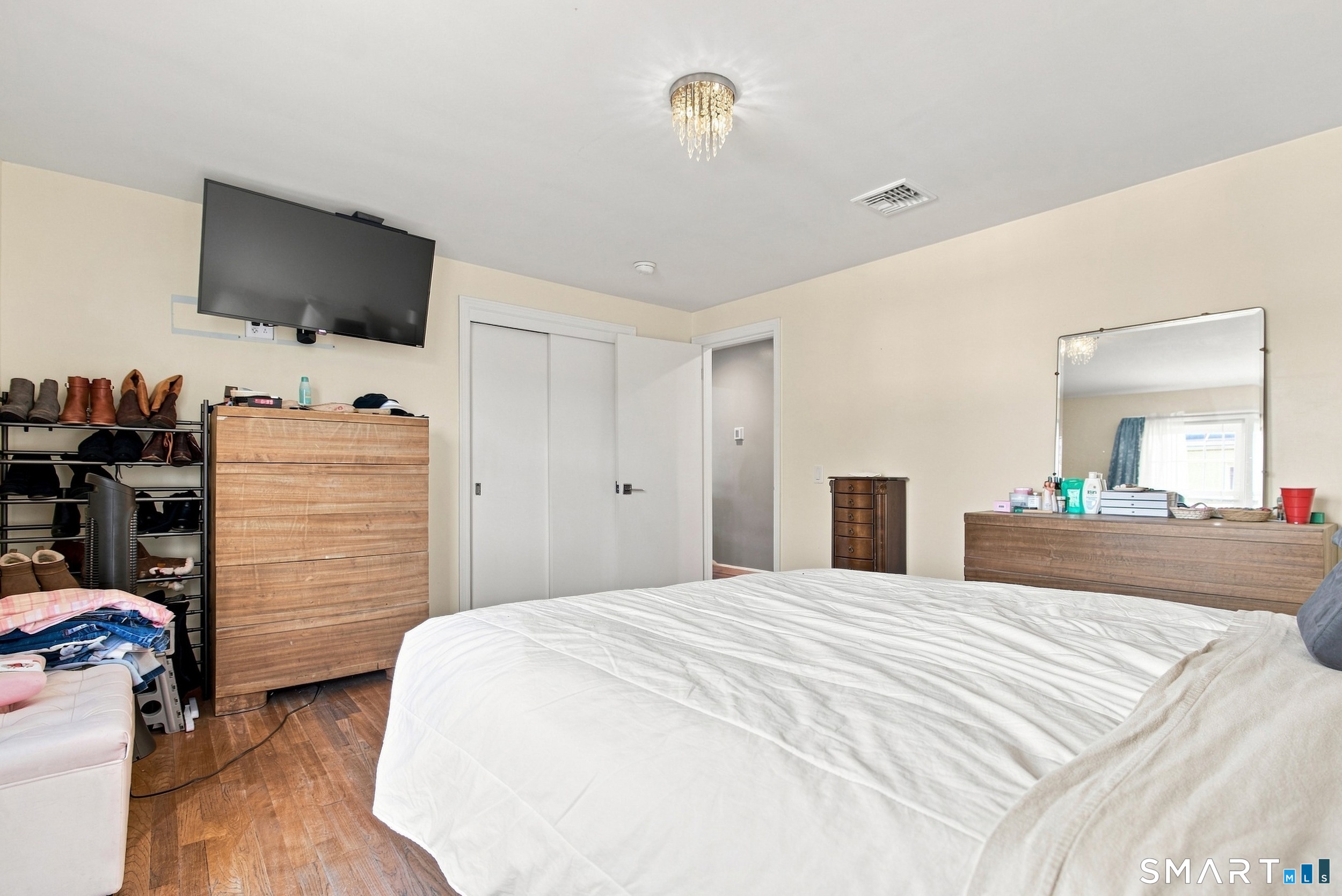 108 Pleasant Avenue East Haven CT 06512