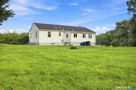 108 Pleasant Avenue East Haven CT 06512
