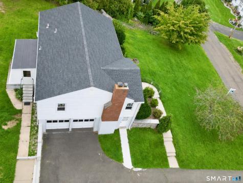 108 Pleasant Avenue East Haven CT 06512