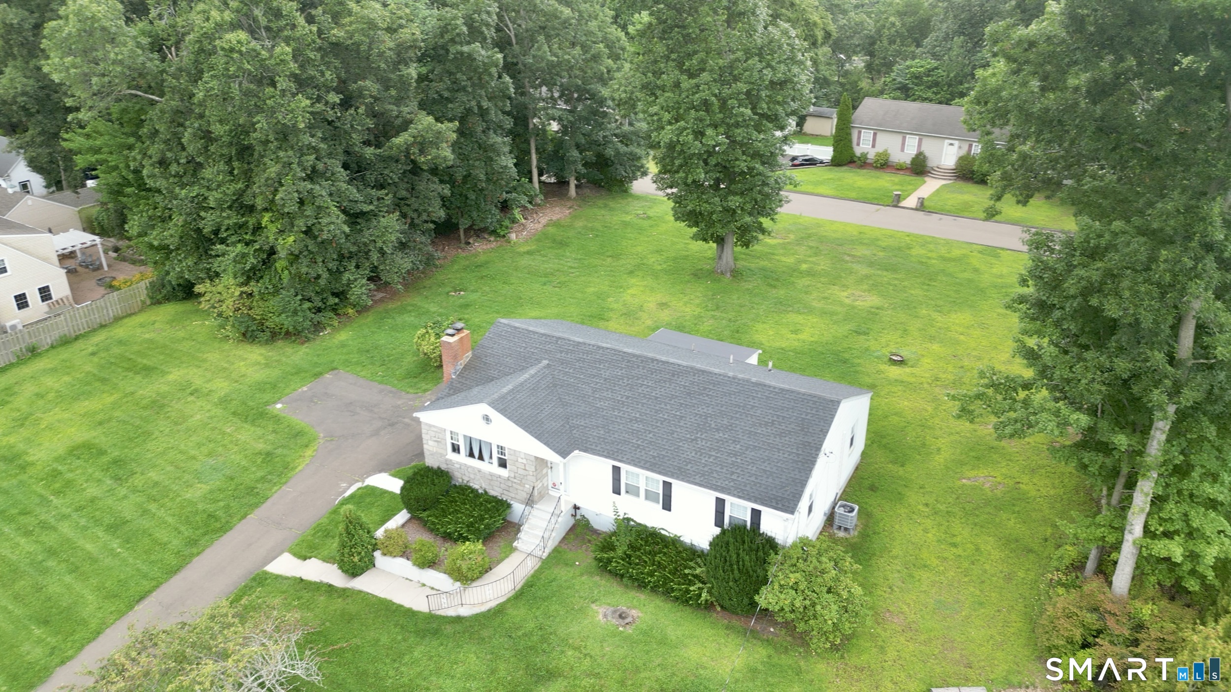 108 Pleasant Avenue East Haven CT 06512