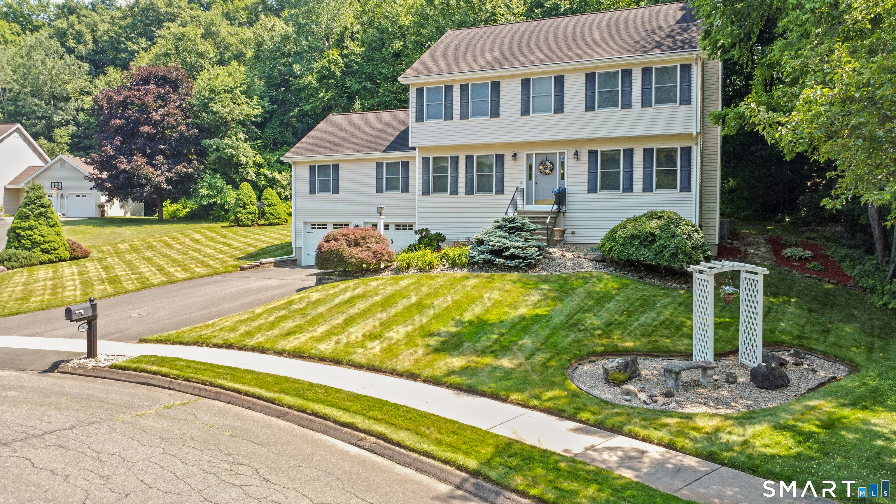 38 Pebble Brook Court Berlin CT 06037