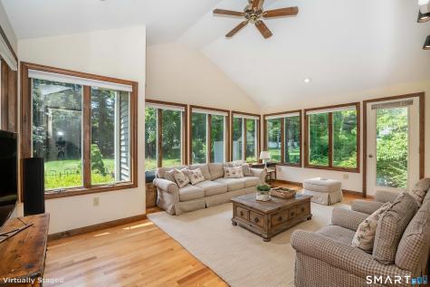 7 Fairview Street Simsbury CT 06070