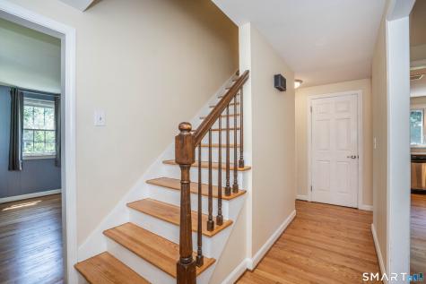 7 Fairview Street Simsbury CT 06070