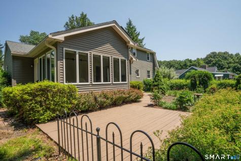 7 Fairview Street Simsbury CT 06070