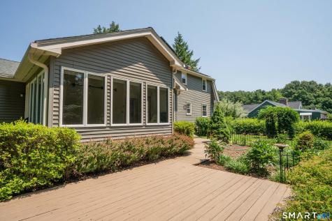 7 Fairview Street Simsbury CT 06070