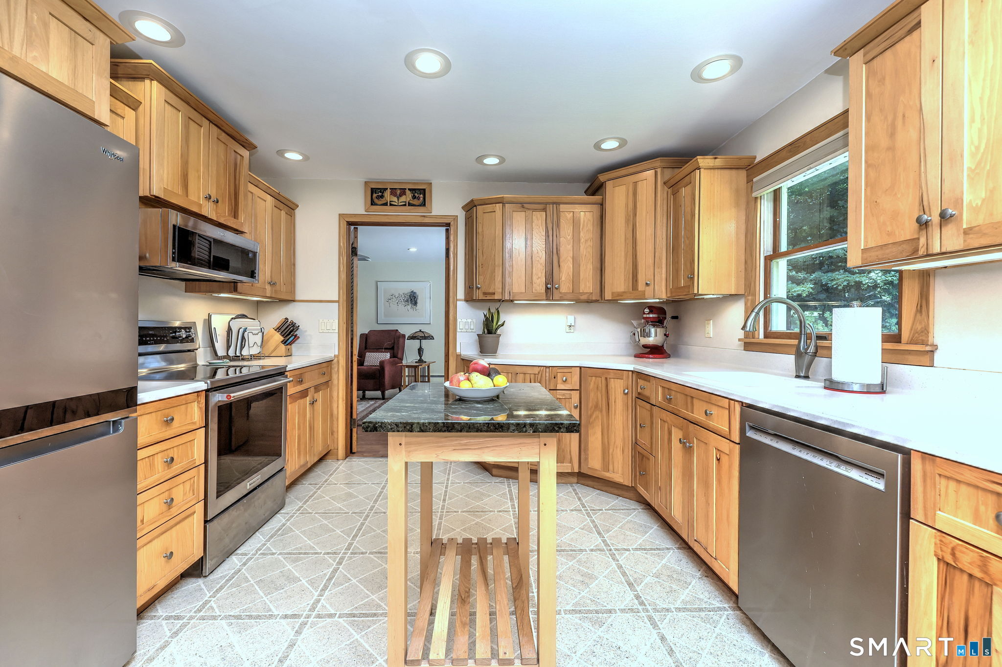 25 Mountain View Road Bethany CT 06524