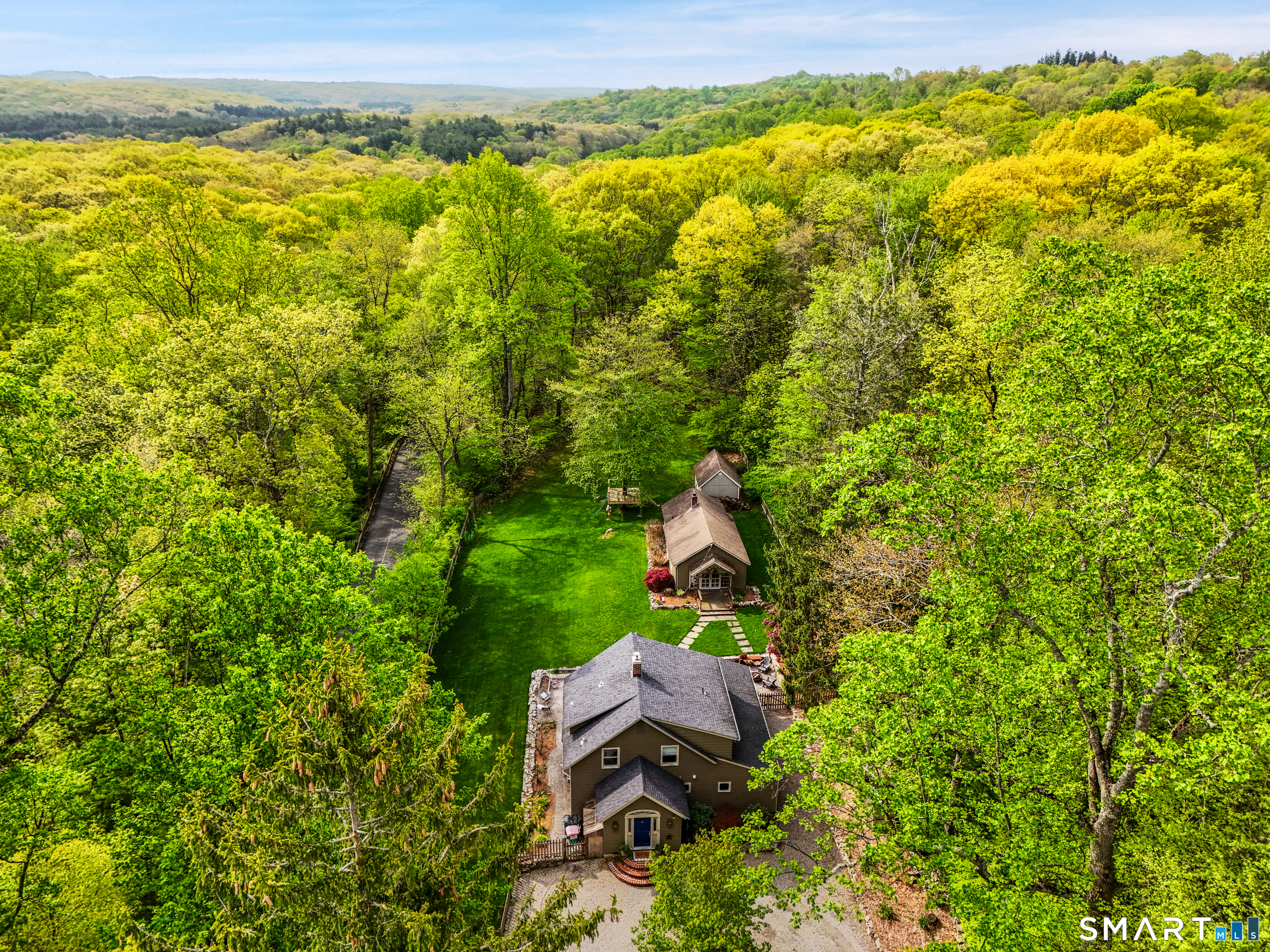 81 Pinetree Road Redding CT 06896