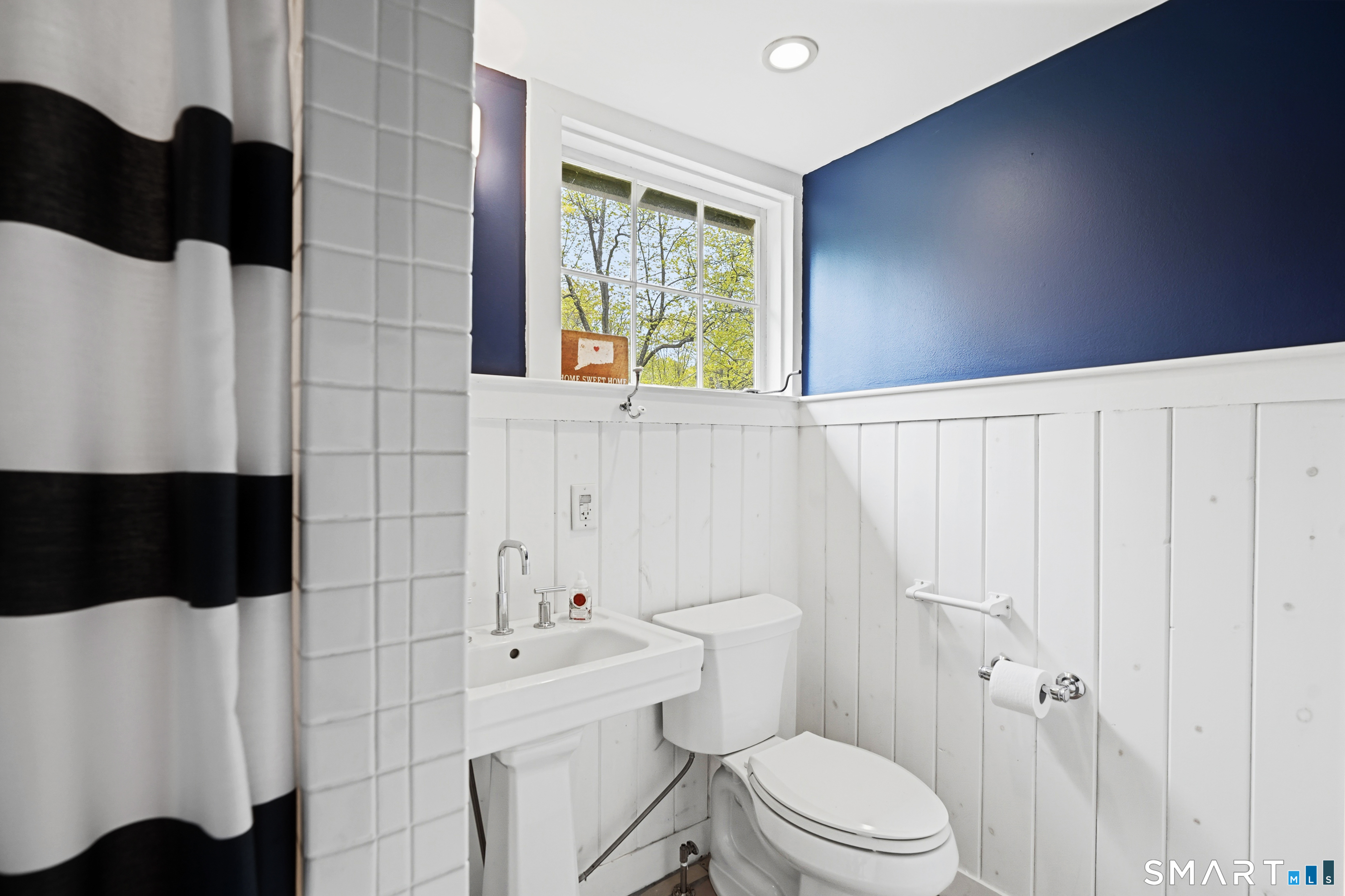81 Pinetree Road Redding CT 06896
