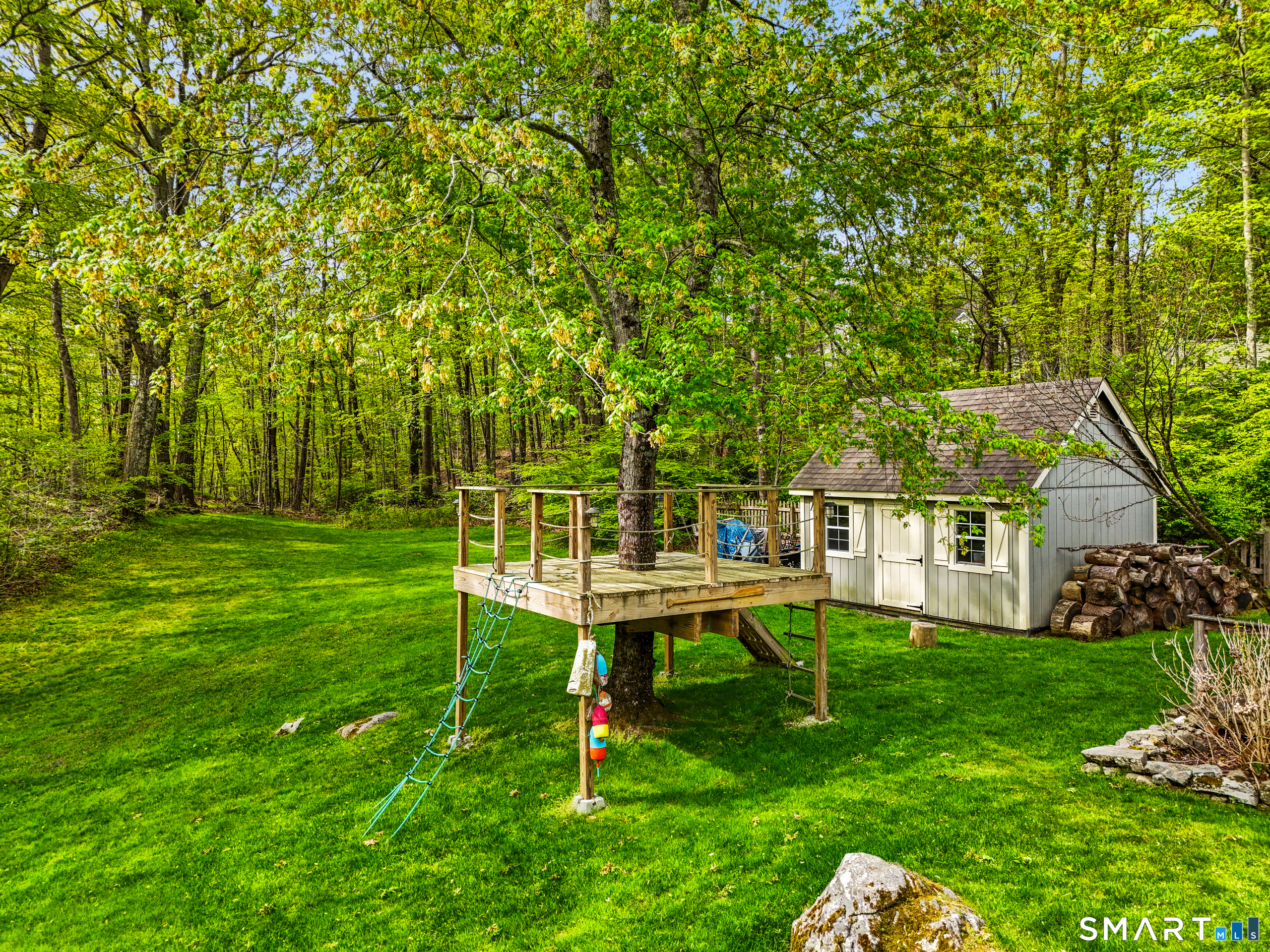 81 Pinetree Road Redding CT 06896