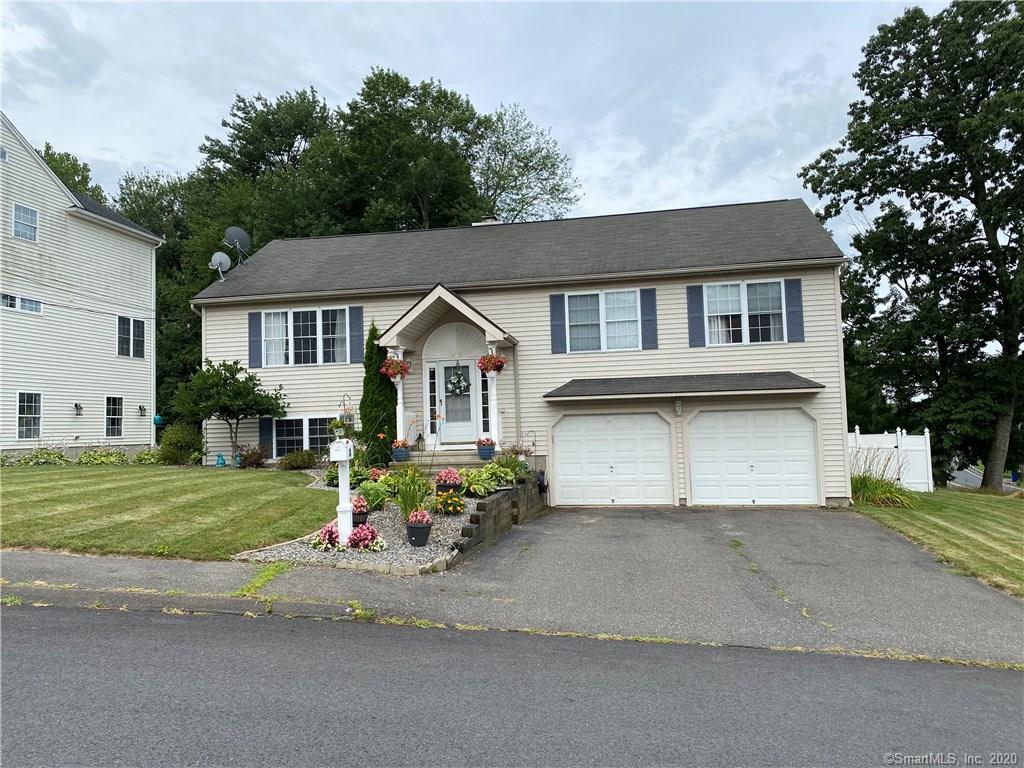 8 Ridgeland Drive Waterbury CT 06708