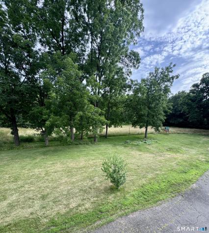 834 Bee Street Meriden CT 06450
