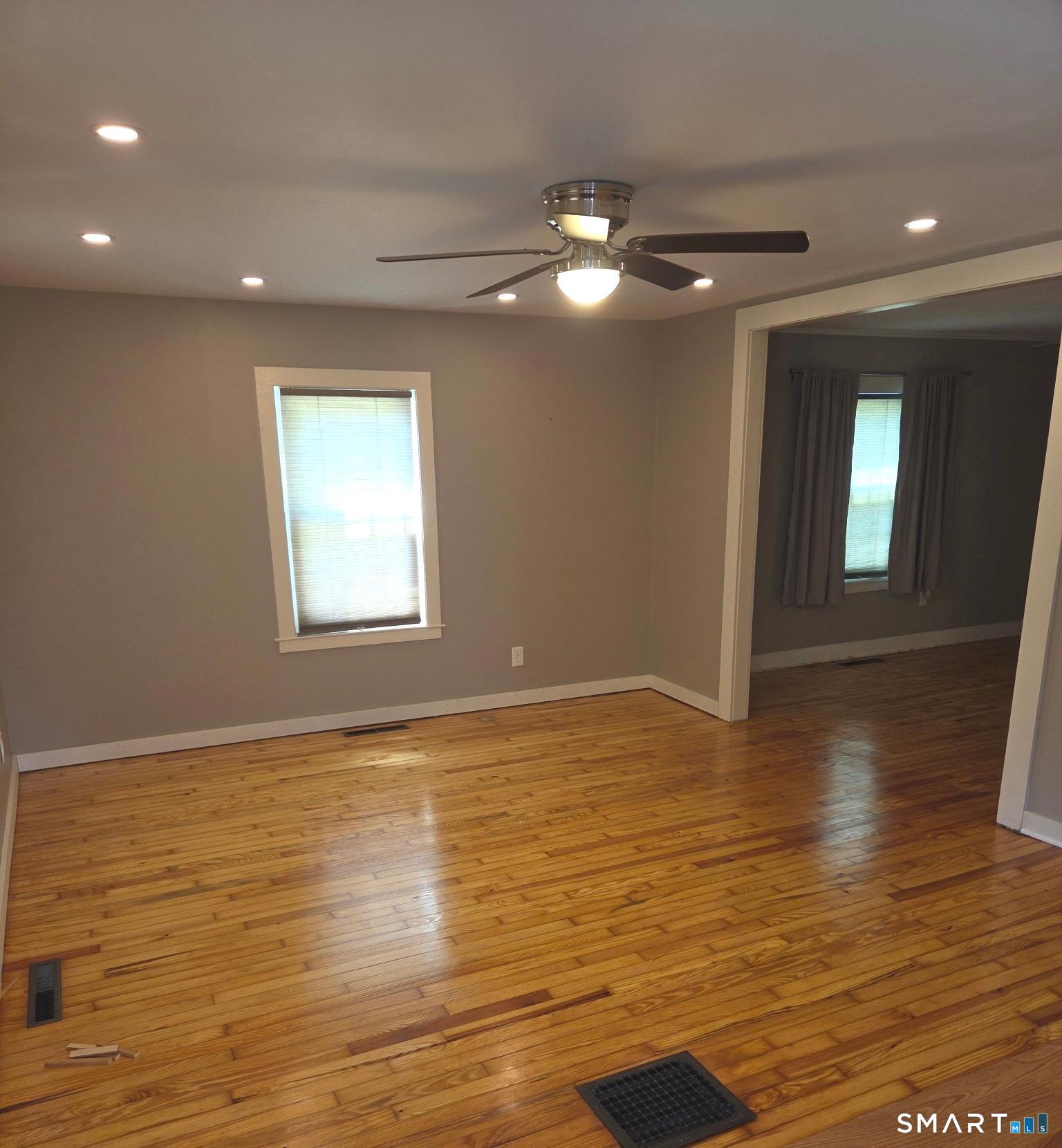 834 Bee Street Meriden CT 06450
