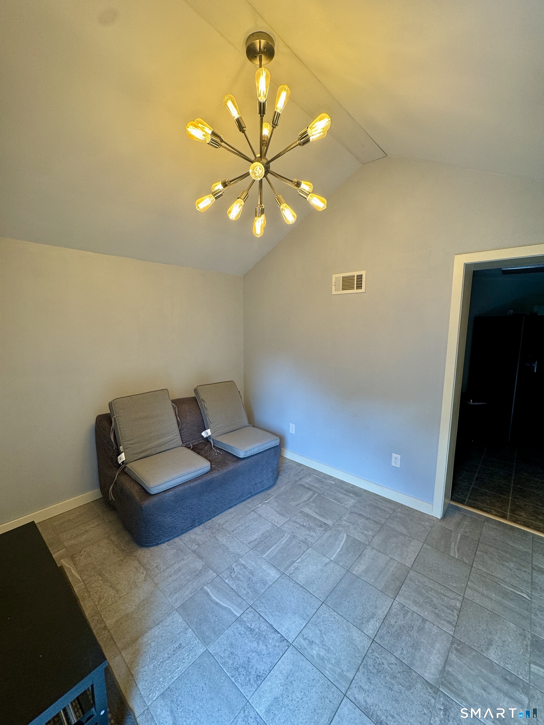 834 Bee Street Meriden CT 06450