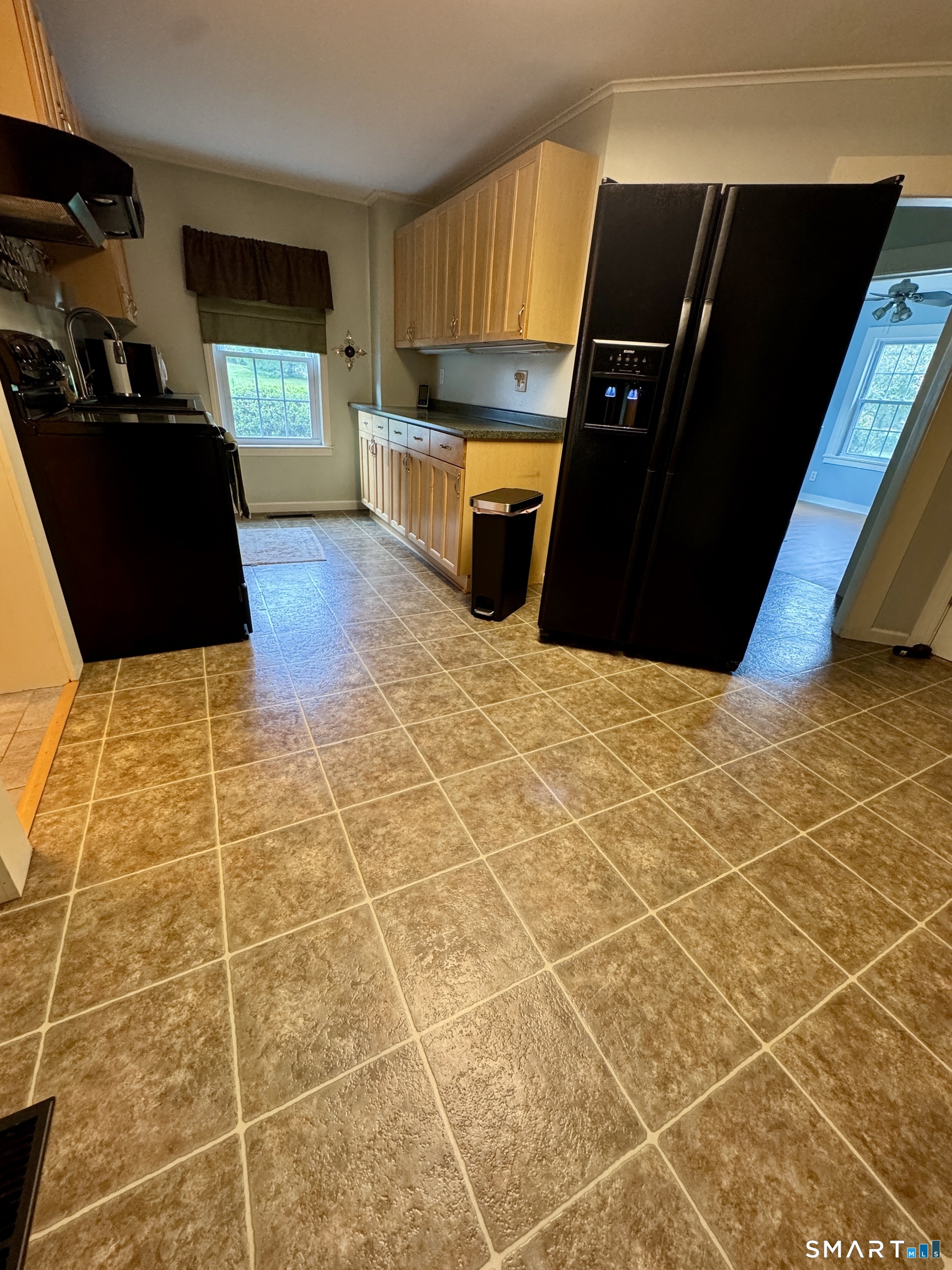 834 Bee Street Meriden CT 06450