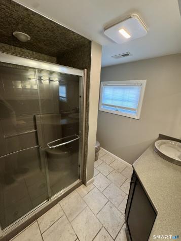 834 Bee Street Meriden CT 06450