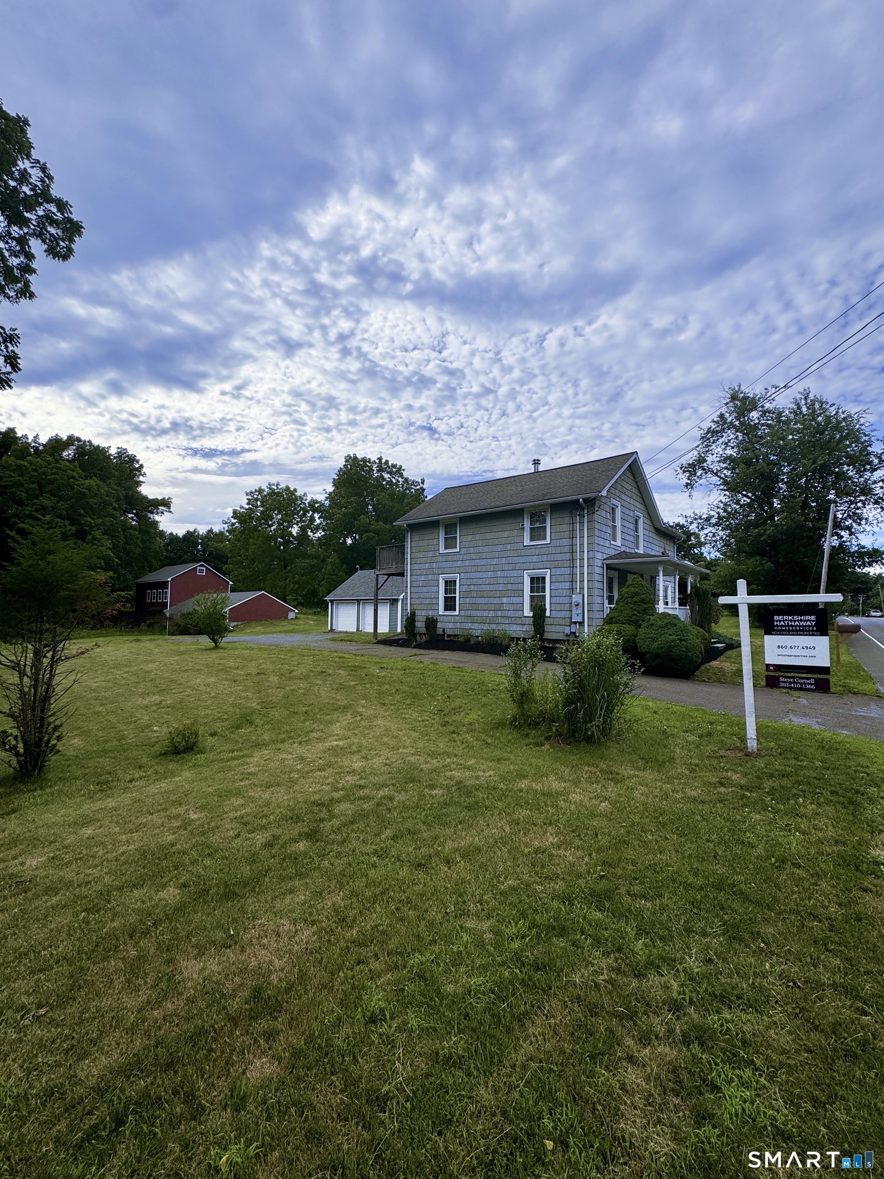 834 Bee Street Meriden CT 06450