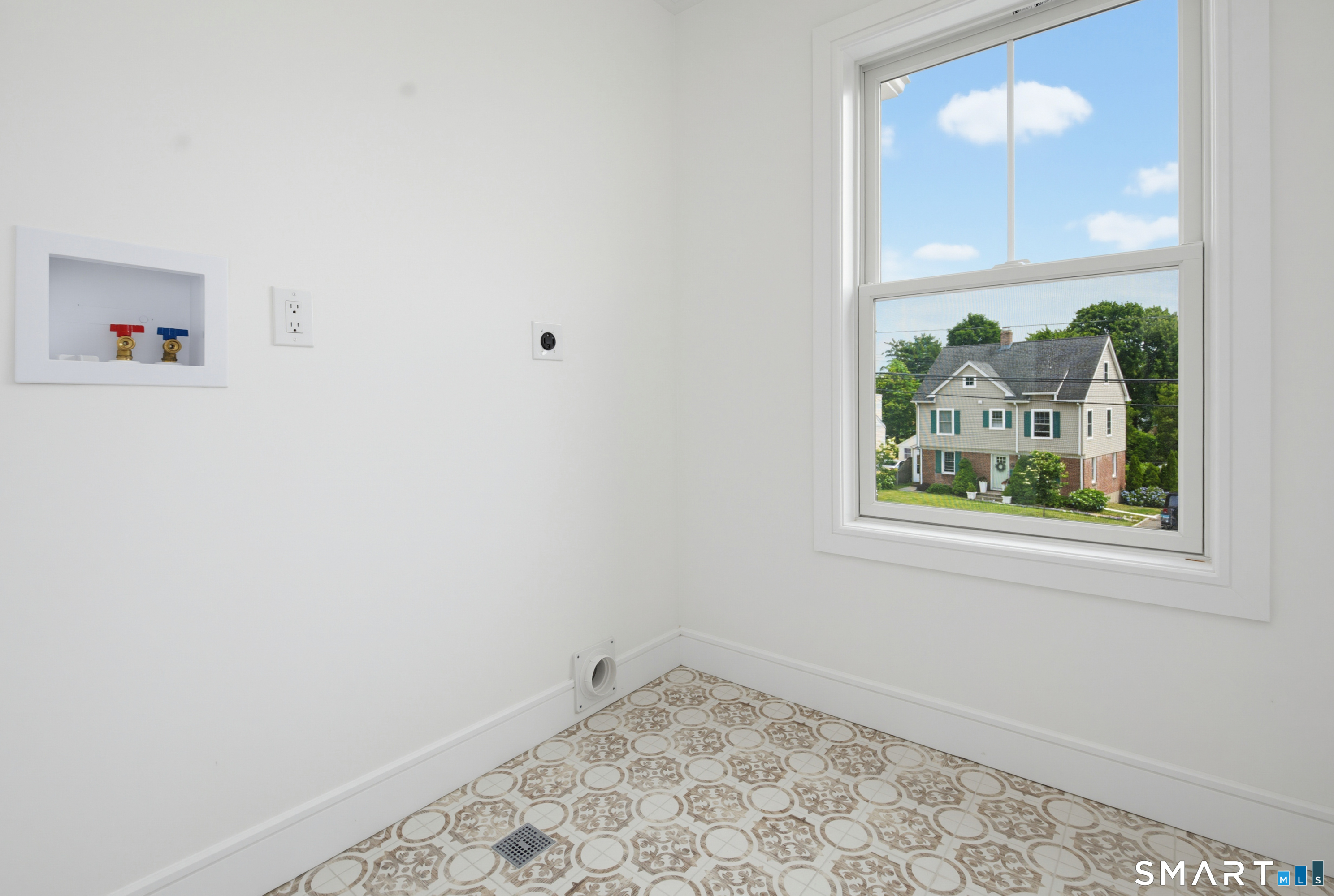694 Jennings Road Fairfield CT 06824