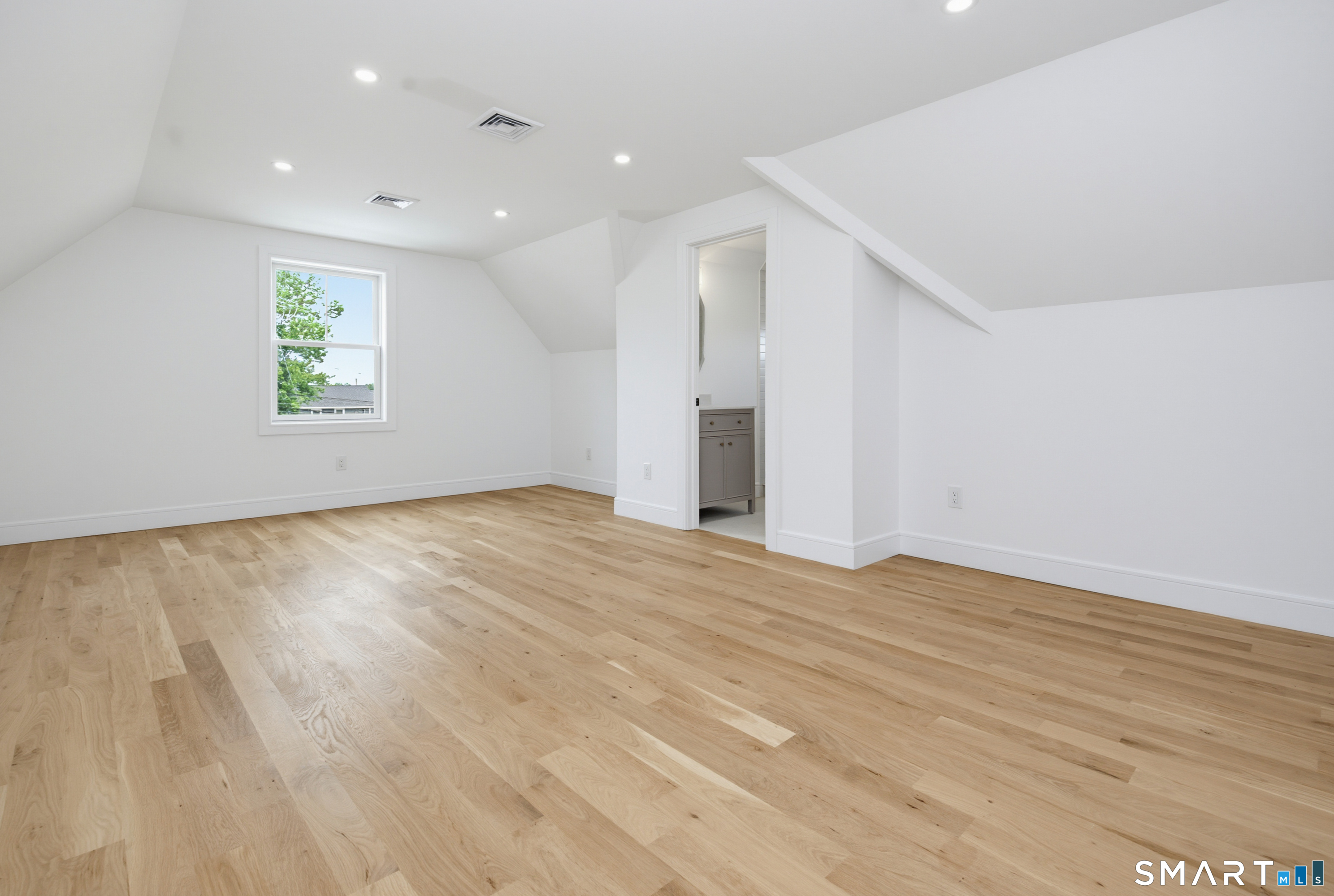 694 Jennings Road Fairfield CT 06824
