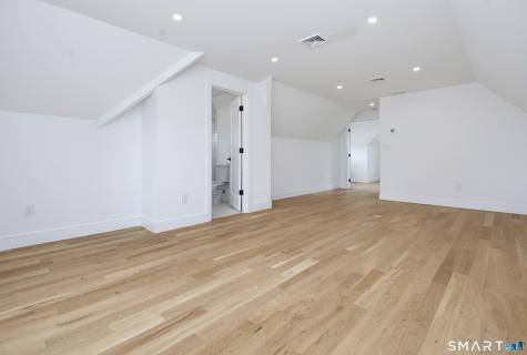 694 Jennings Road Fairfield CT 06824