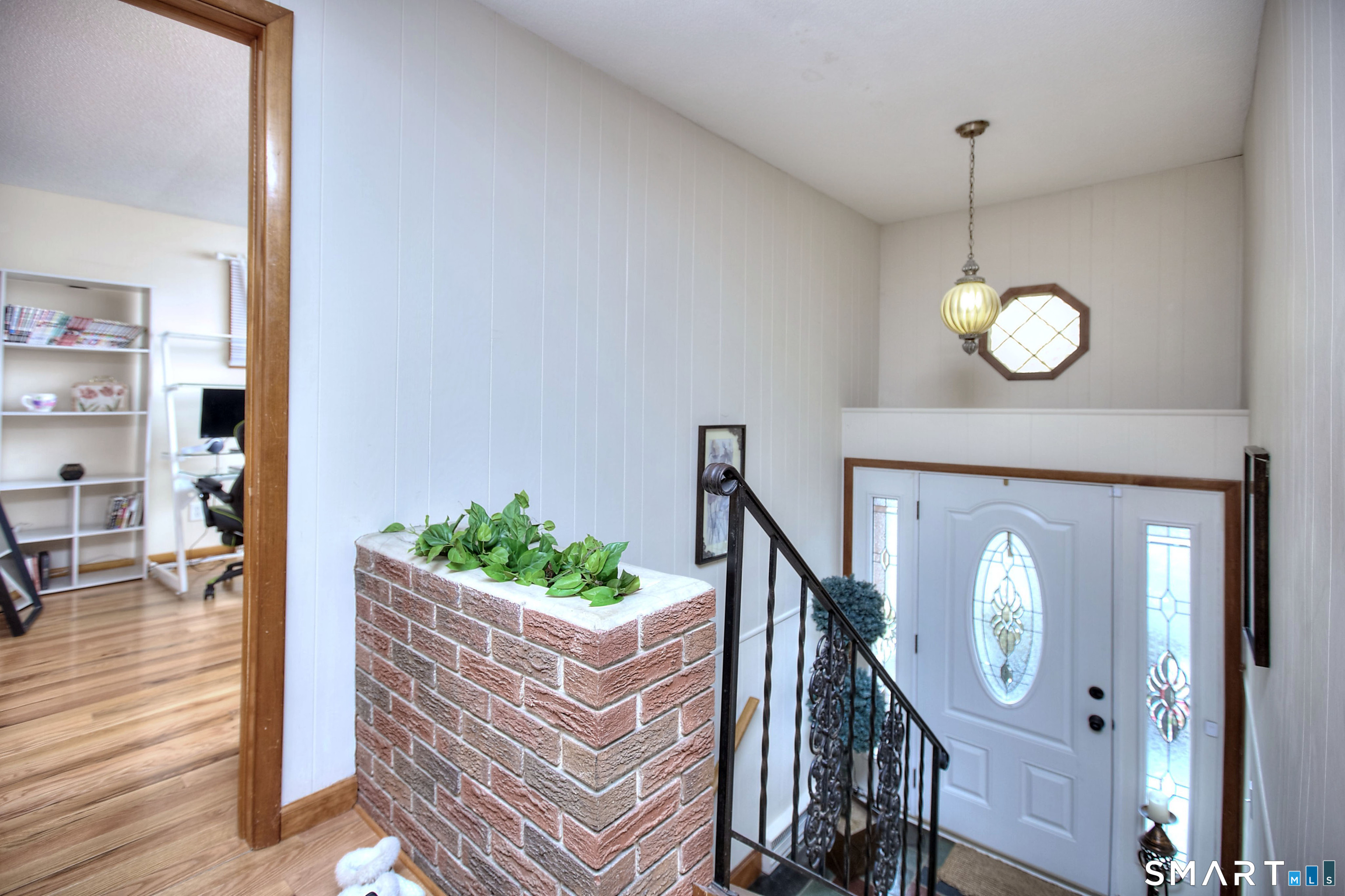 34 Richard Circle Stratford CT 06614