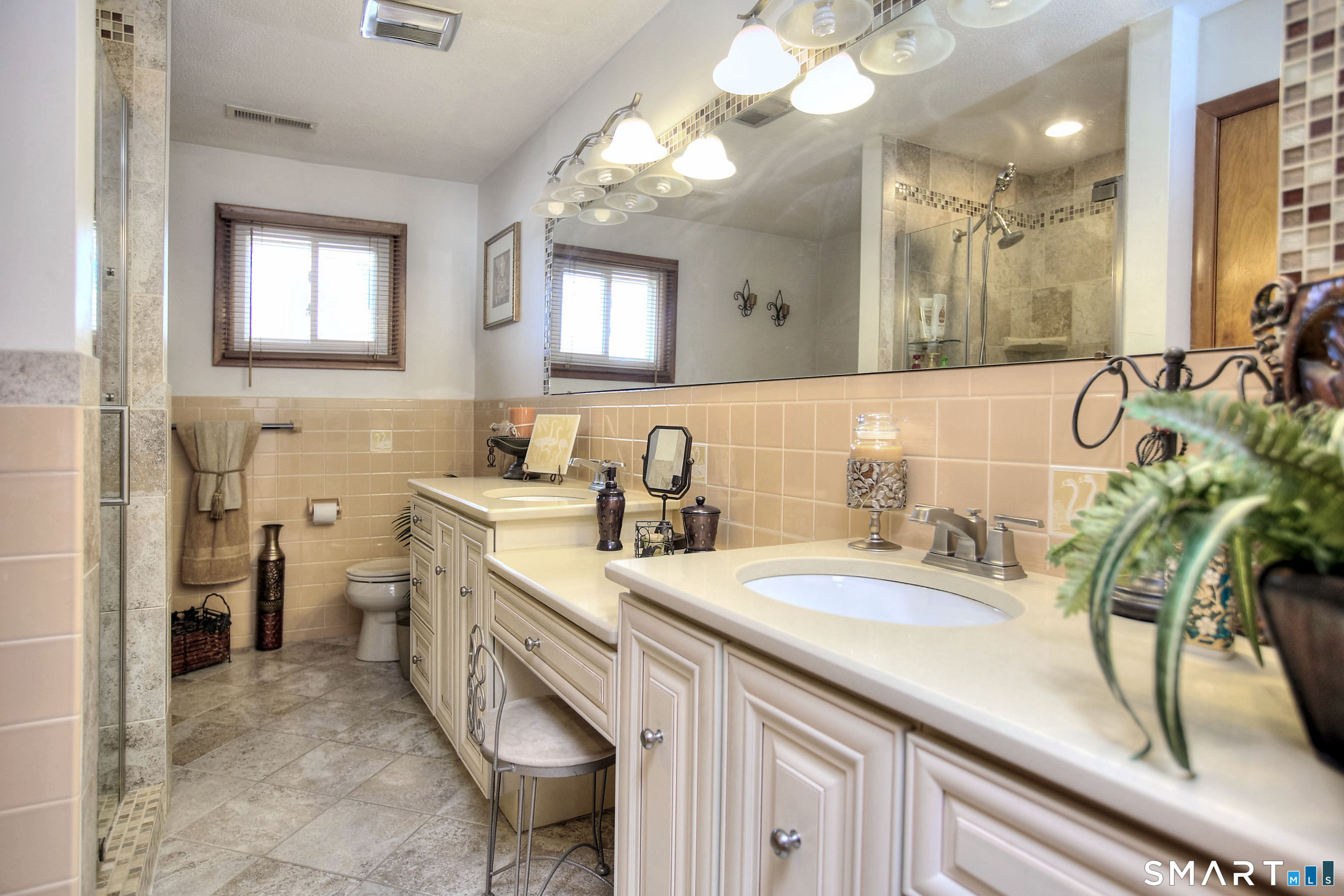 34 Richard Circle Stratford CT 06614