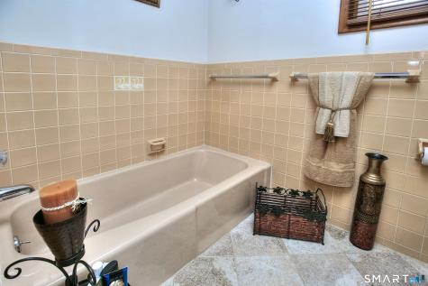 34 Richard Circle Stratford CT 06614