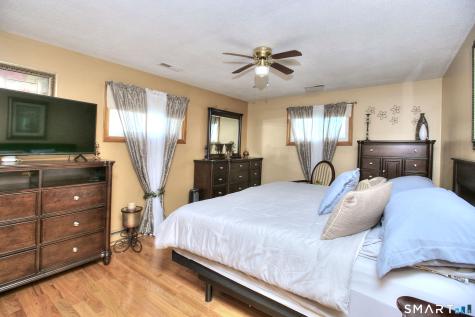 34 Richard Circle Stratford CT 06614