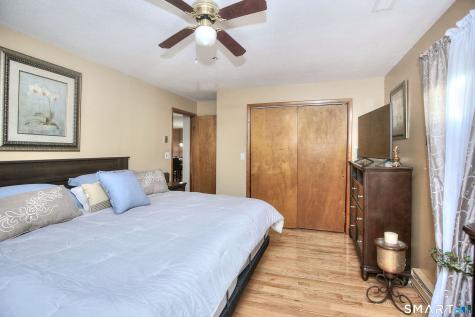 34 Richard Circle Stratford CT 06614