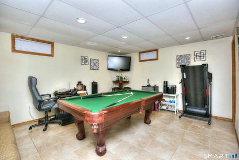 34 Richard Circle Stratford CT 06614