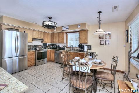 34 Richard Circle Stratford CT 06614