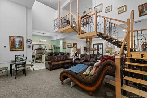 8 Tom Road East Haddam CT 06423