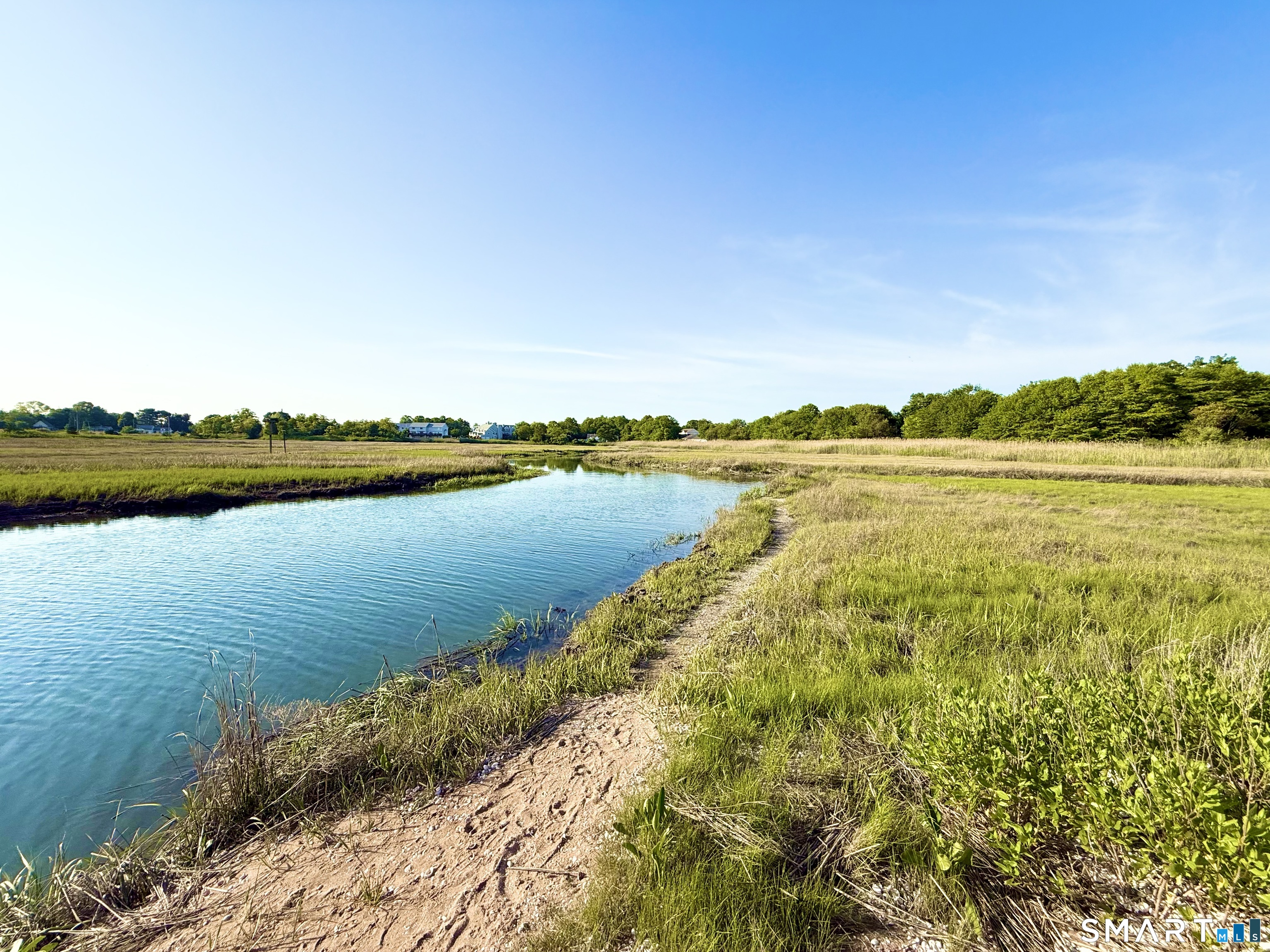 166 Cosey Beach Road East Haven CT 06512