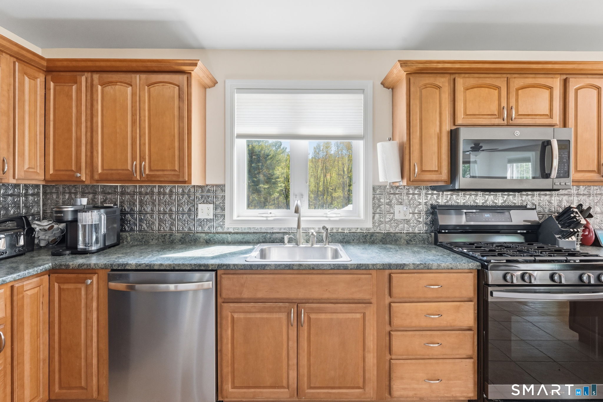 51 Pautipaug Hill Road Sprague CT 06033